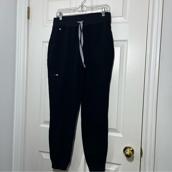 Figs Black High Waisted Zamora Joggers - Picture 1 of 10